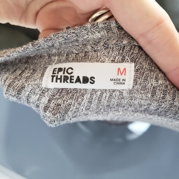 Epic Threads Grey Cardigan Ribbed Draped Front Med - Picture 4 of 4